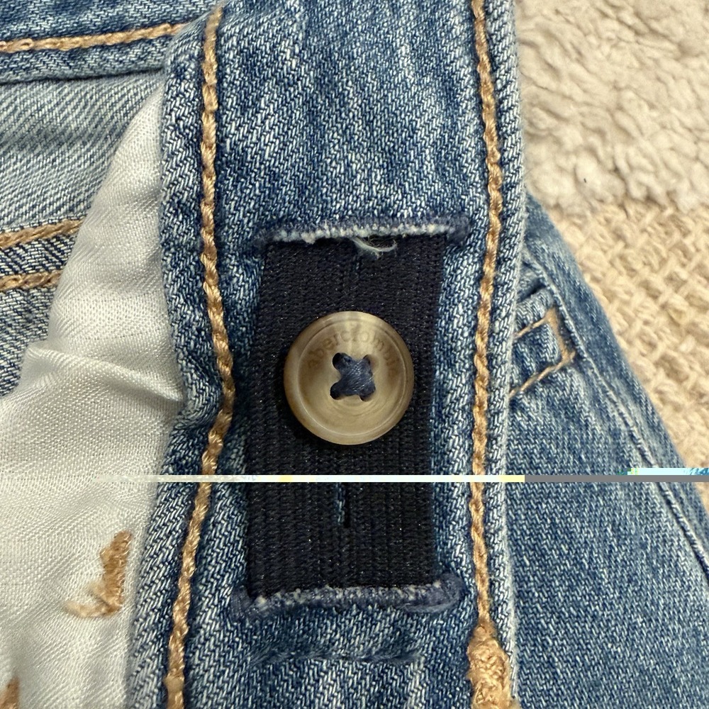 Abercrombie Bear NYC Kids High Rise Relaxed Denim Shorts Size 15/16 Regular - Picture 9 of 9